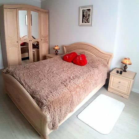 Arina Apartaments Chişinǎu Buitenkant foto